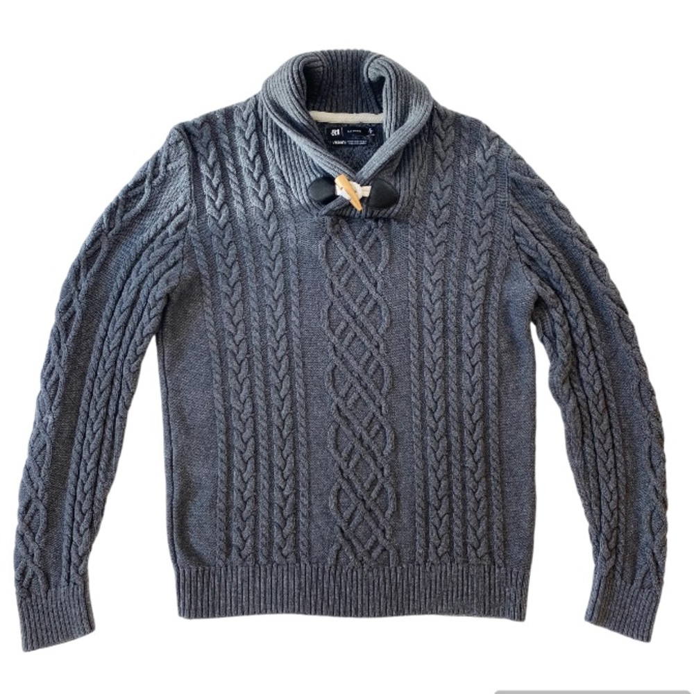 Simons Toggle Collar Cable Knit Sweater